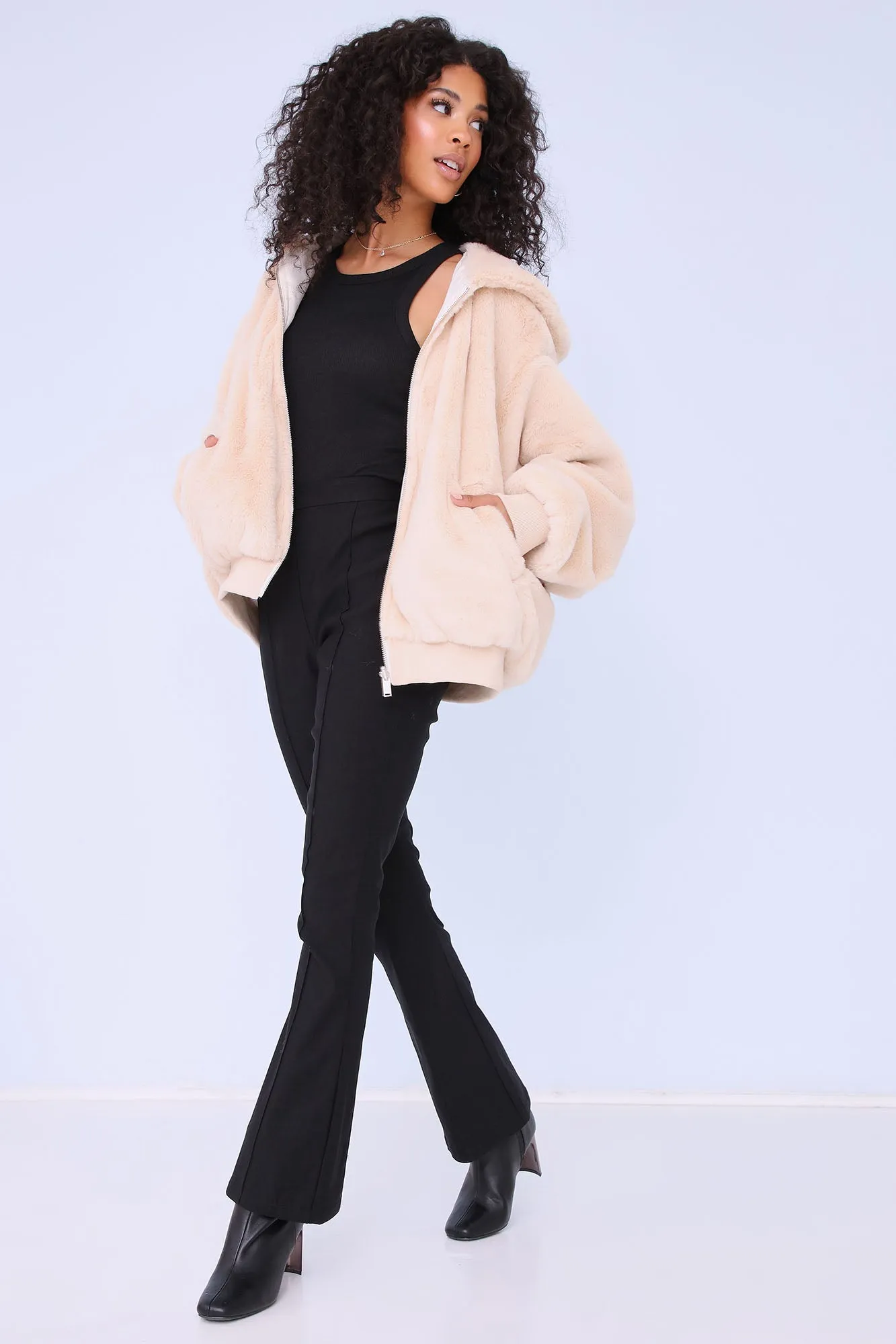 Bethany Oversized Fuzzy Jacket - Nude