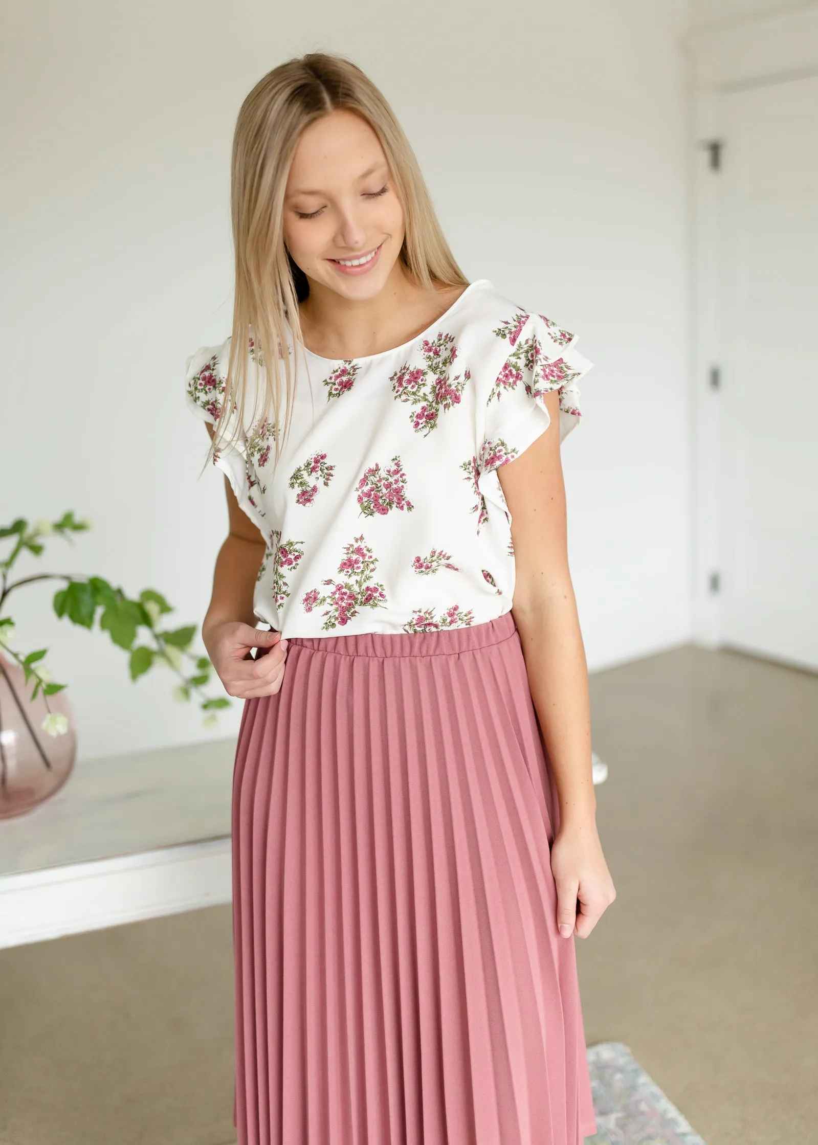 Ivory Floral  Flutter Sleeve Top