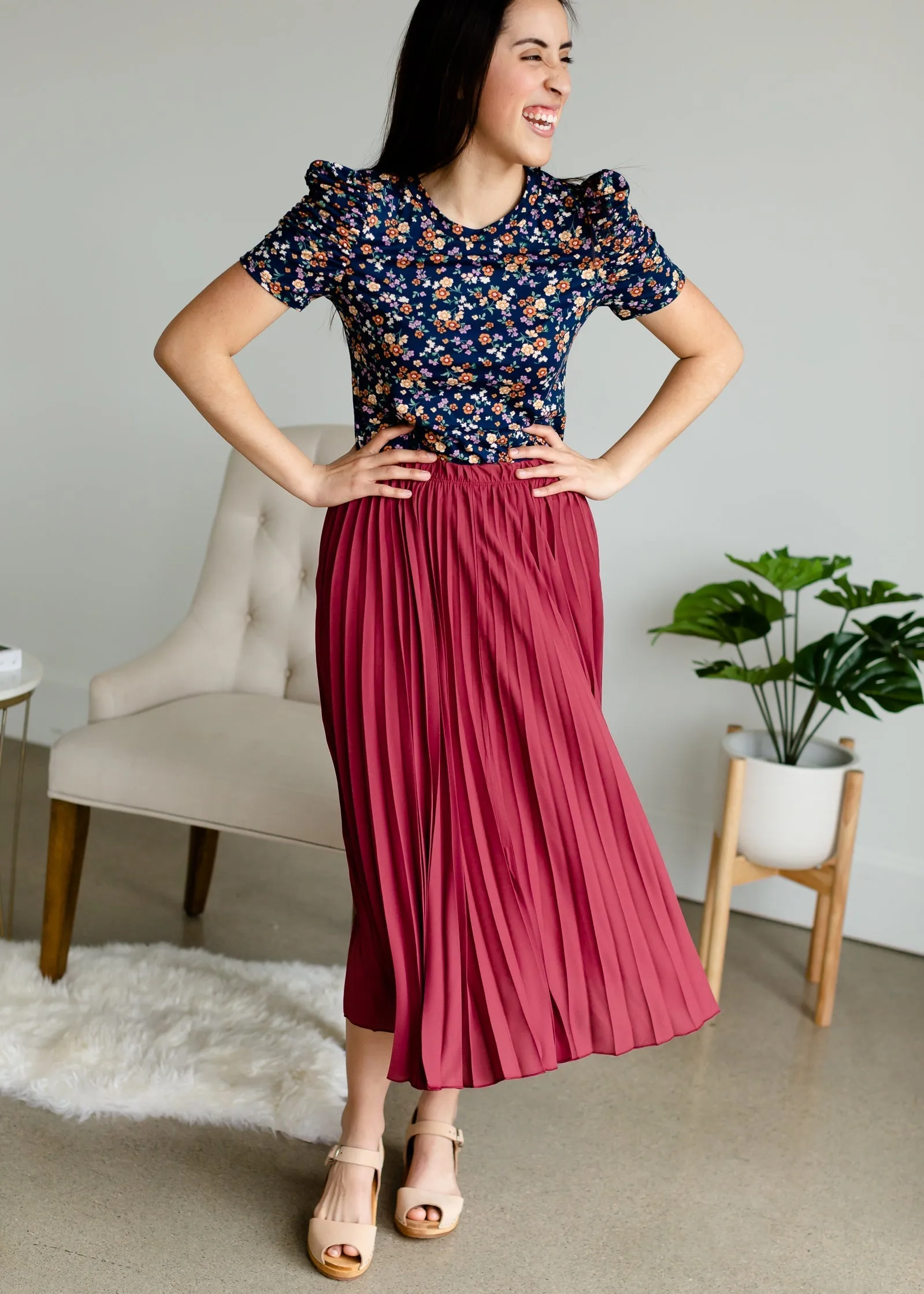 Navy Floral Puff Sleeve Tee