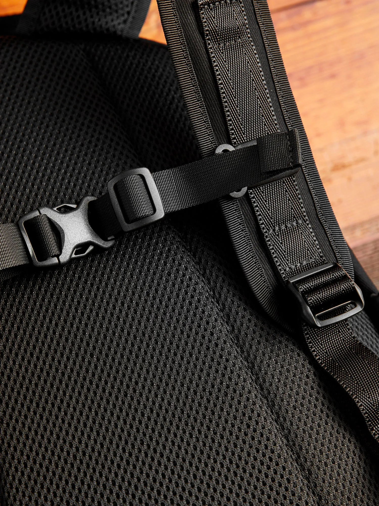 "Switch" Daypack in Black