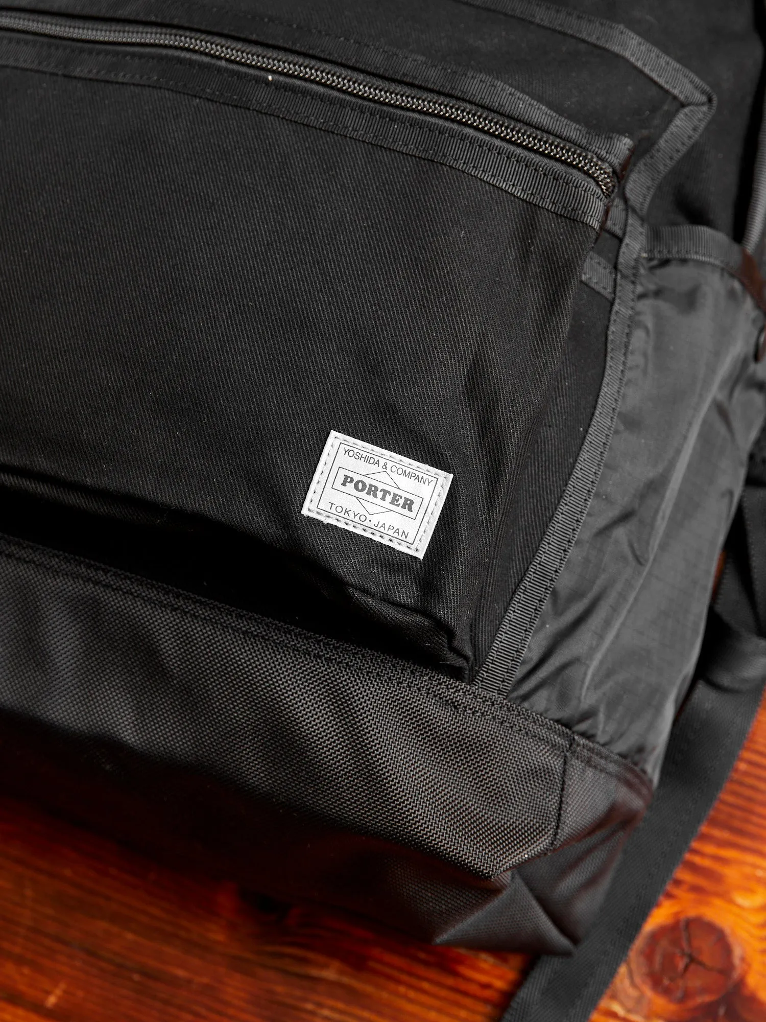 "Switch" Daypack in Black