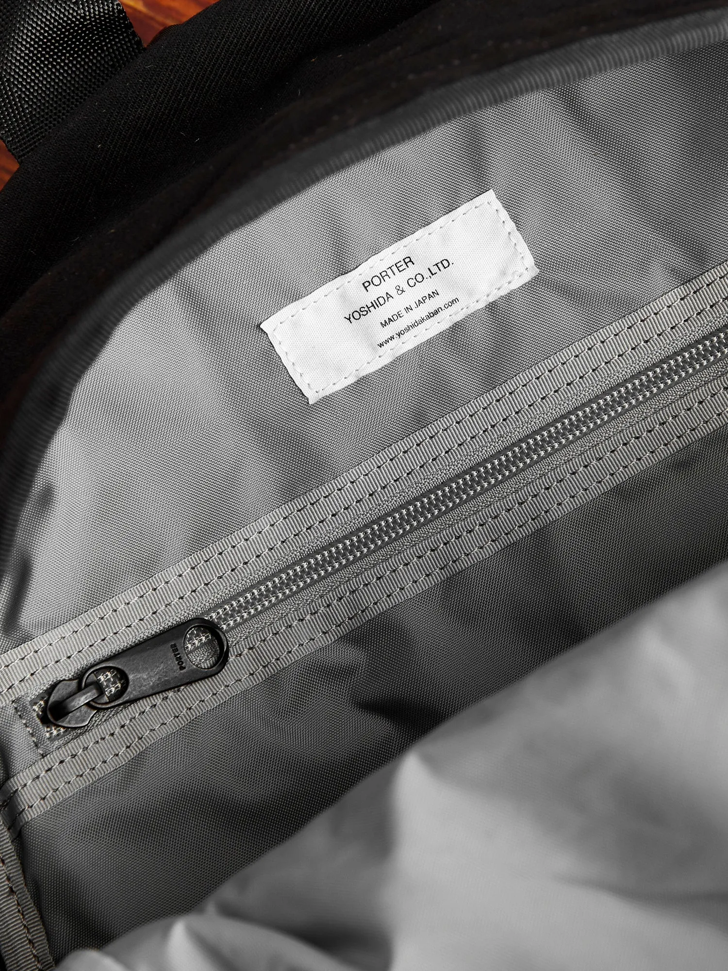 "Switch" Daypack in Black
